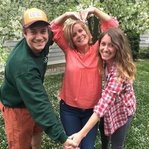 Meet your Posher, Laure